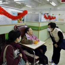 全城襪襪送長者